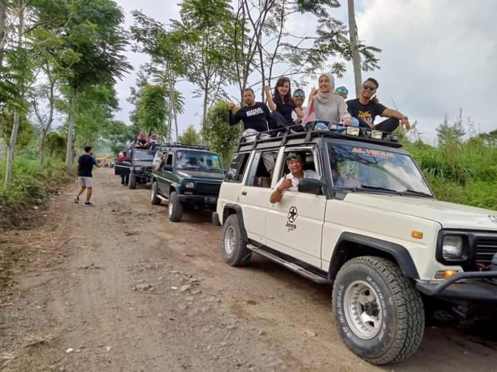 Dannu'S Homestay Ijen And Bromo Tour Banyuwangi  Exterior photo
